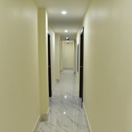 Rose Nana Hotel Bangkok Bagian luar foto