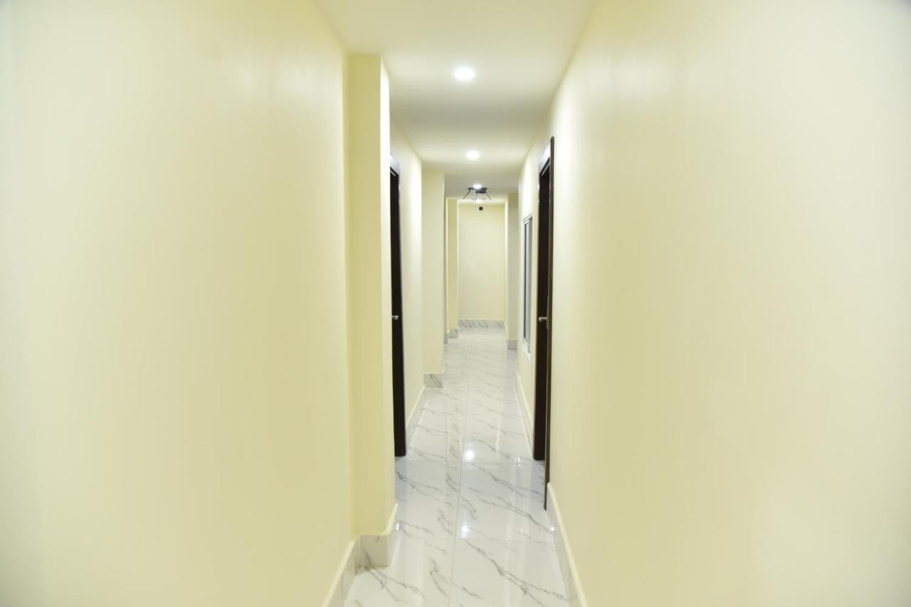 Rose Nana Hotel Bangkok Bagian luar foto